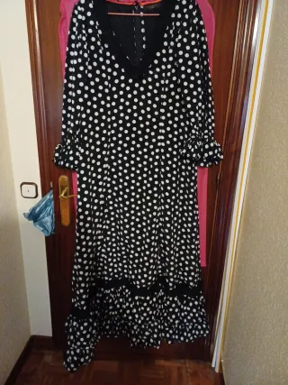 Vestido Flamenca Lunares Negro Blanco