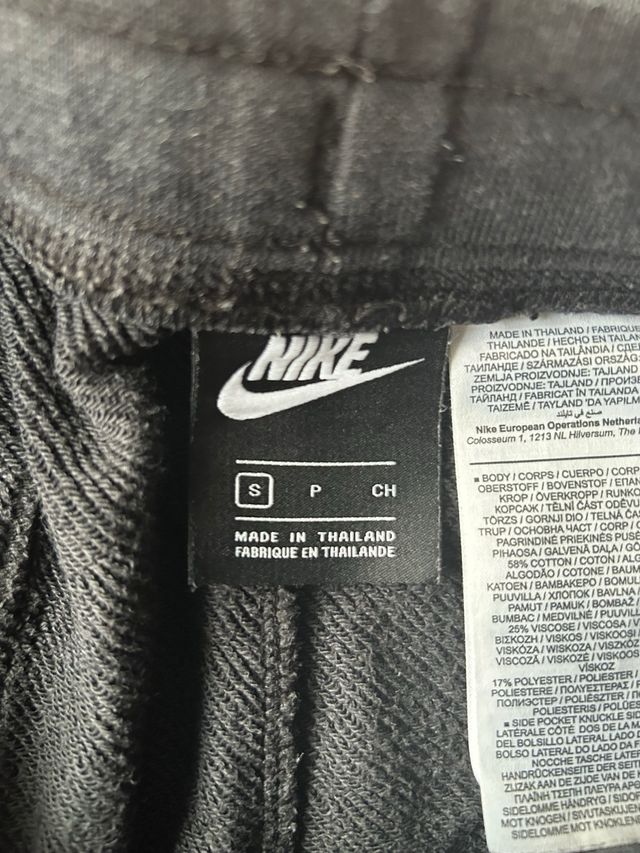 Pantalones Cortos Nike Negro y Blanco