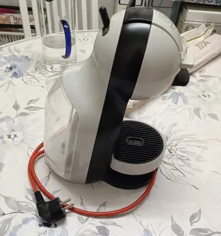 Cafetera Nescafé Dolce Gusto