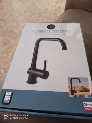 Grifo de fregadero HOME negro mate no negociable