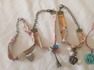 Braccialetti in tessuto