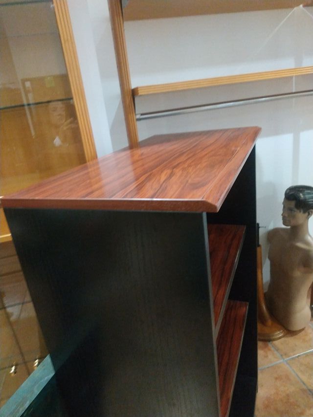 Armario 80x150 con baldas y barra