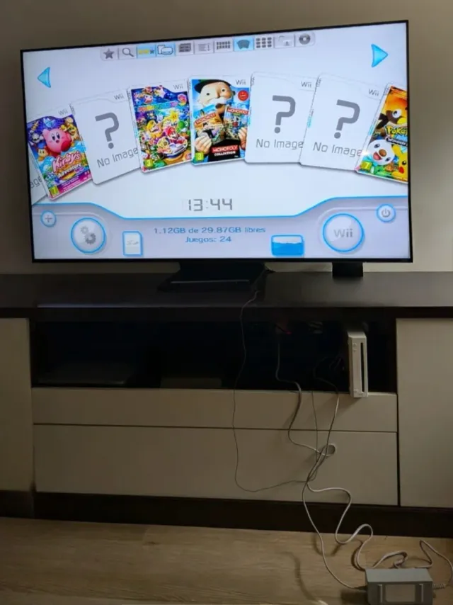 Nintendo Wii Blanca libre Con mandos y Accesorios