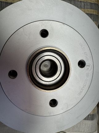 Disco de freno VALEO aceitado 675405