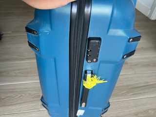 Maleta de viaje azul grande