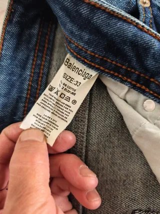 Tejano Balenciaga TALLA 33
ORIGINALES