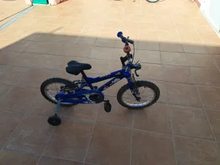 Bicicleta infantil azul 16 pulgadas