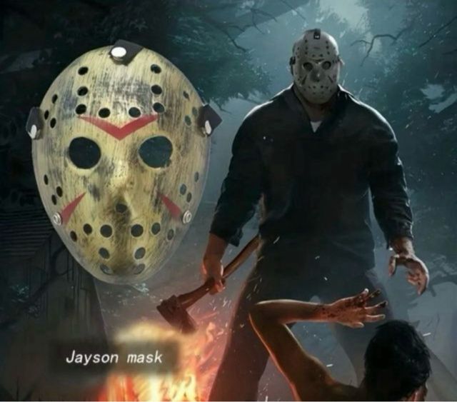 Máscara Jason Voorhees Dorada y Roja