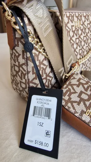 Bolso DKNY logo estampado