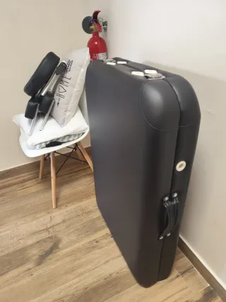 Camilla para masaje portátil. Totalmente nueva.