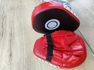 2 PAOS Boxeo - Manoplas en curva - Rojo/Negro