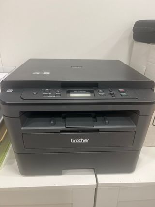 Impresora Brother DCP-L2510D ver foto como imprime