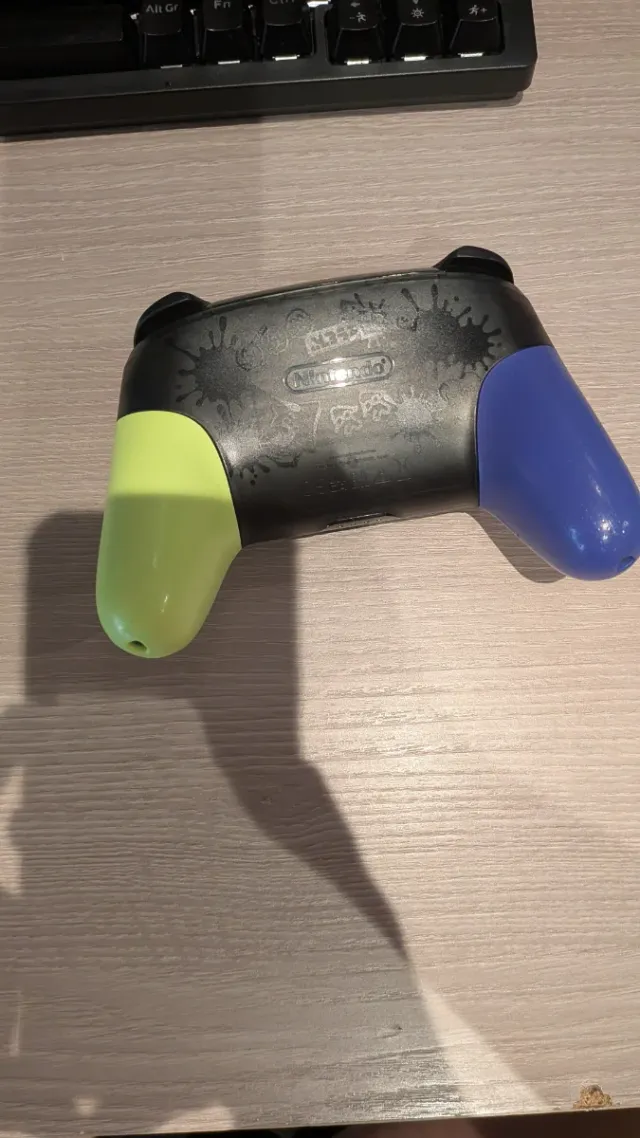 Mando Pro Nintendo Switch 
escucho ofertas 