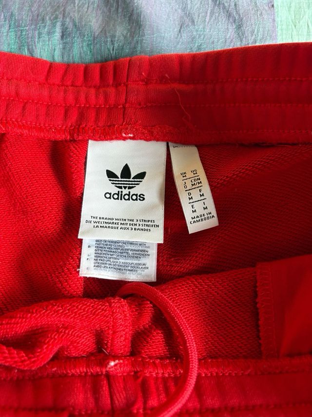 Pantalón Adidas Talla M Rojo y Azul