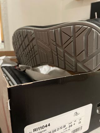 Zapatos de trabajo U-Power negros