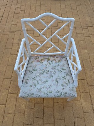 Sillónes blanco estilo chippendale