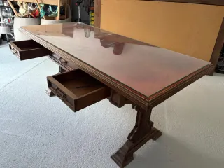 Mesa de despacho antigua madera y cristal