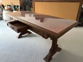 Mesa de despacho antigua madera y cristal