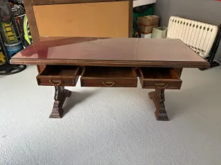 Mesa de despacho antigua madera y cristal