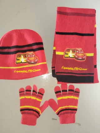 Conjunto Invierno Niño Rayo McQueen