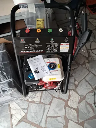 Idropulitrice a scoppio 240BAR