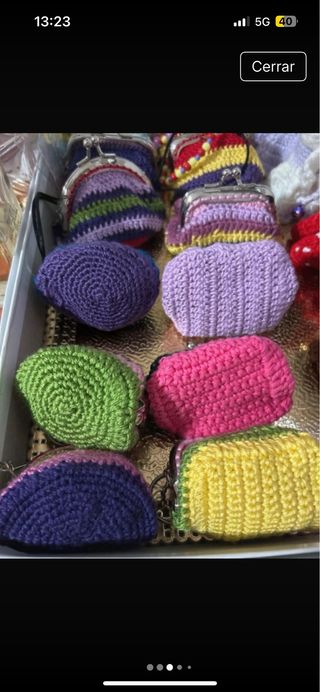 Monederos hechos a mano con llavero y cierre metal