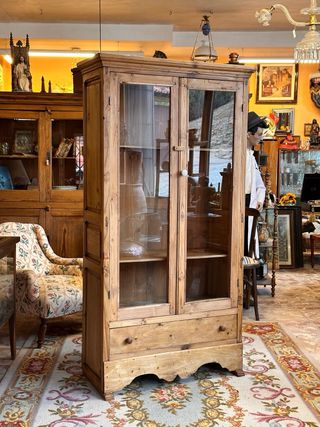 Armario rústico vitrina madera y cristal