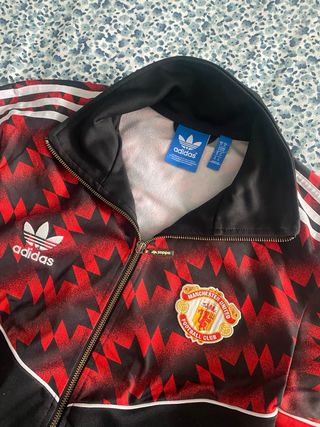 Chaqueta Adidas Manchester United retro