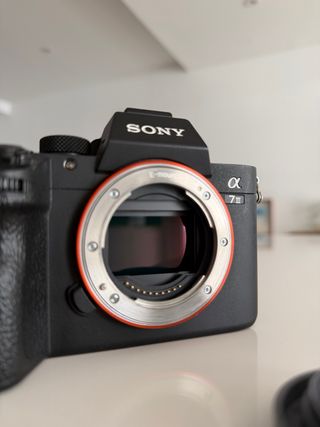 Sony A7III solo cuerpo
