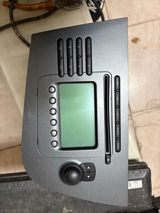 Radio Coche Pantalla y Botones