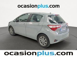 Toyota Yaris 70 Active 51 kW (69 CV)