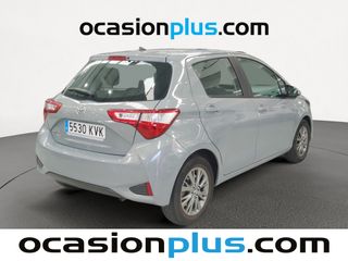 Toyota Yaris 70 Active 51 kW (69 CV)