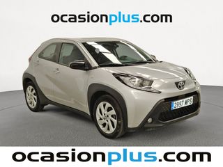 Toyota Aygo X Cross 1.0 VVT-I Play 53 kW (72 CV)