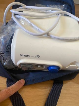 Nebulizador Omron Comp A-I-R NE-C28P