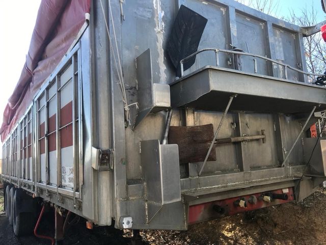 Leciñena basculante