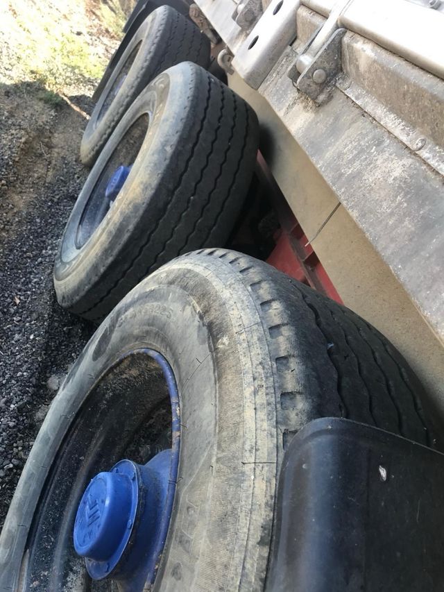 Leciñena basculante