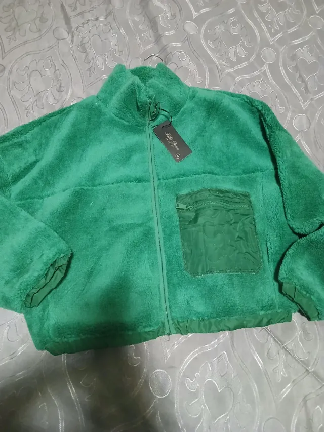 Giacca in pelliccia sintetica verde donna