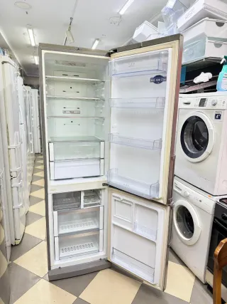 FRIGORÍFICO LG COMBI NO FROST