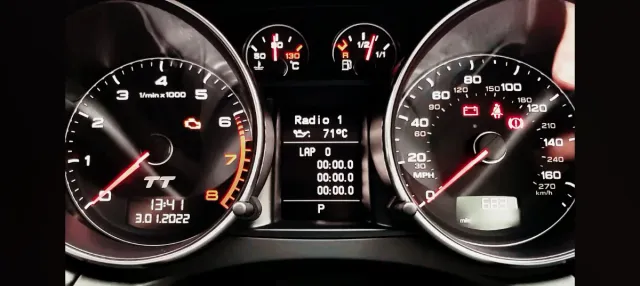 Cuadro instrumentos Audi TT MK2 Modificado.