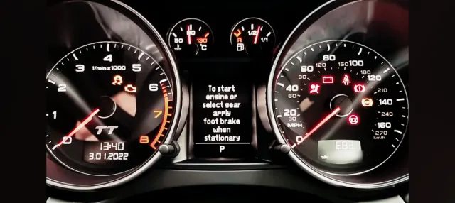 Cuadro instrumentos Audi TT MK2 Modificado.