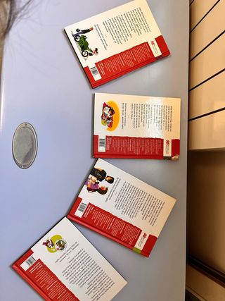 lote de libros sobre misterio