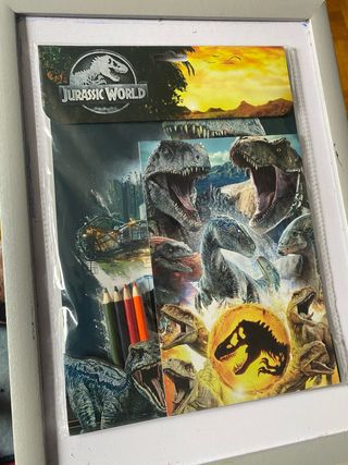 Set para colorear “Jurassic World”