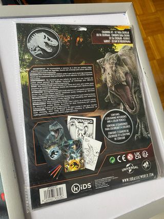 Set para colorear “Jurassic World”