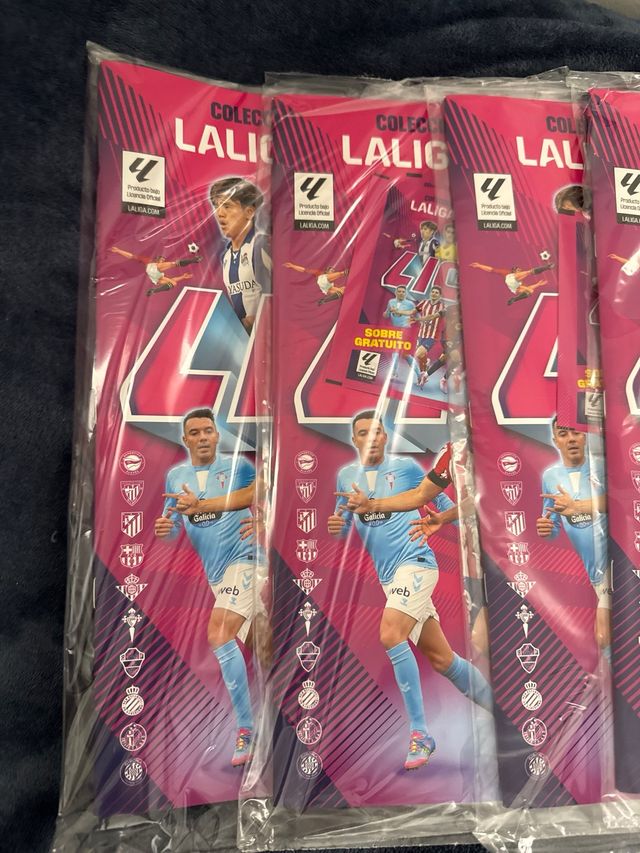 Lote 18 álbumes cromos Liga 2025-26 nuevos
