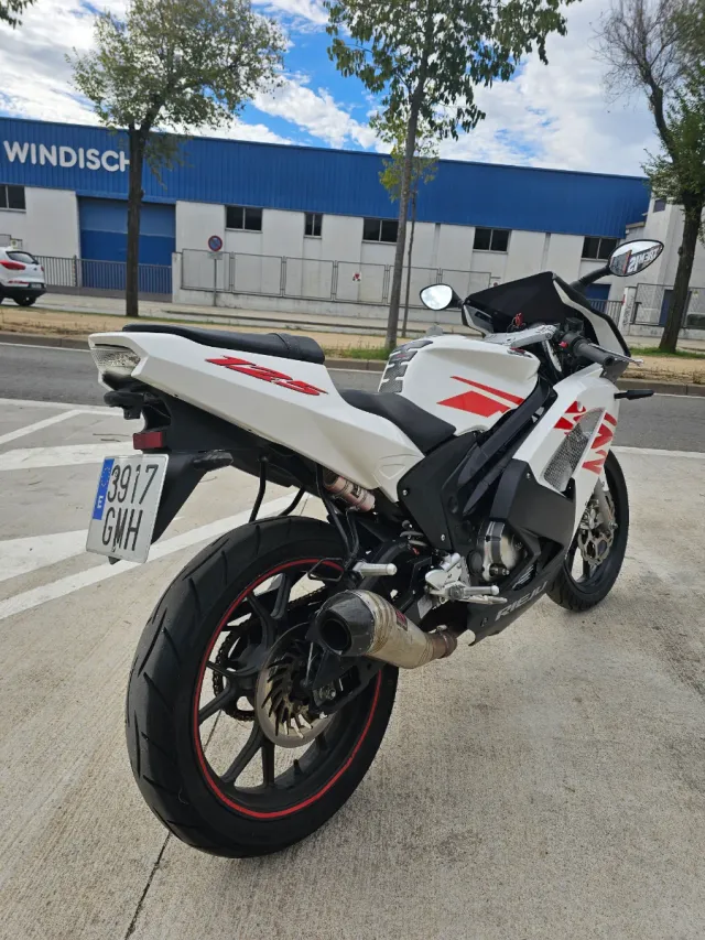 Rieju RS2 125 2008 *leer