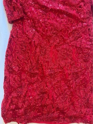 Vestido rojo corto de fiesta