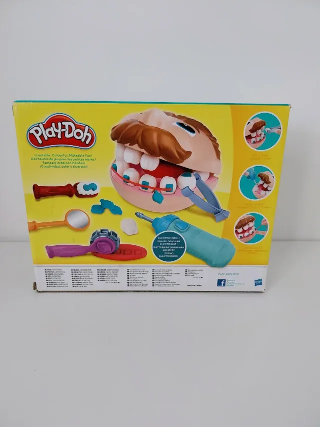 El dentista bromista. Play-Doh. Hasbro. 2 pilas AA
