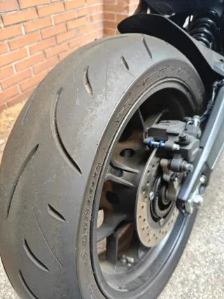 Honda CB 650R (2023) - Black Edition