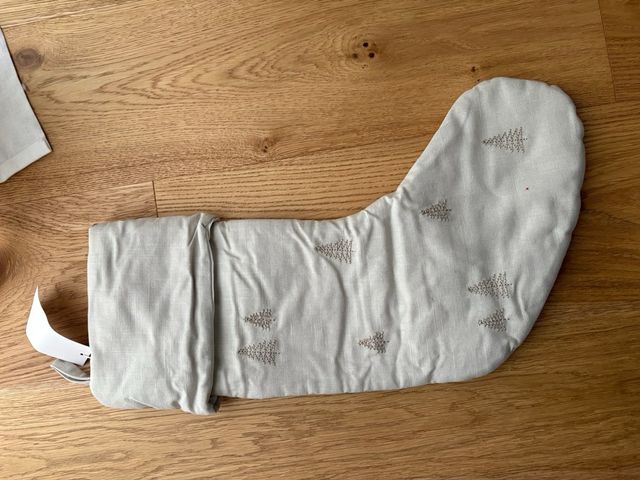 Calcetín Navideño Mango Árboles Beige