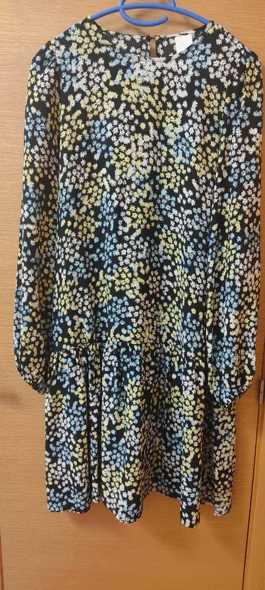 Vestido estampado flores manga larga